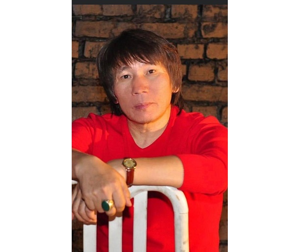 مۇقانعالي تومانوۆ: تەاتر كورەرمەندى تاربيەلەمەيدى