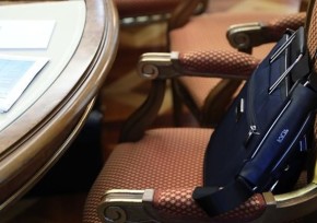 سەناتورلار ەل ايماقتارىندا حالىقپەن كەزدەستى