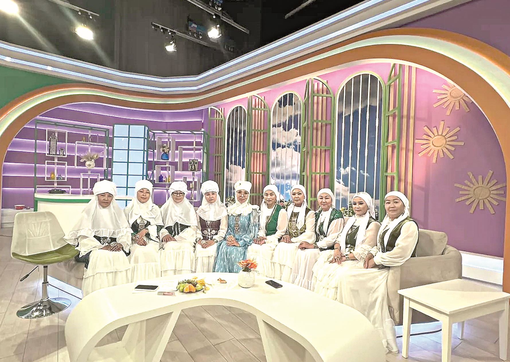 توعىز كەلىن توپ جاردى