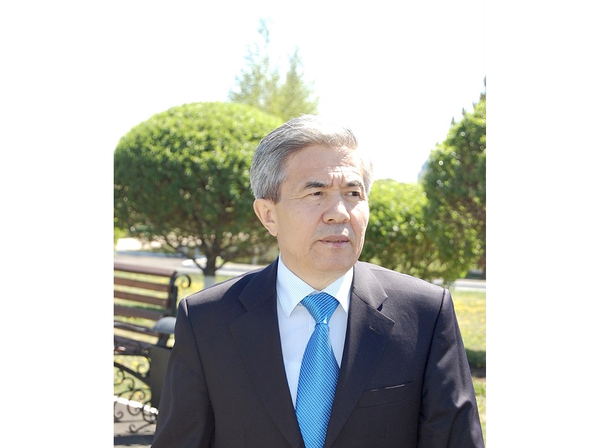 ازاتتىق اتريبۋتتارىنىڭ تۇڭعىش زەرتتەۋشىسى