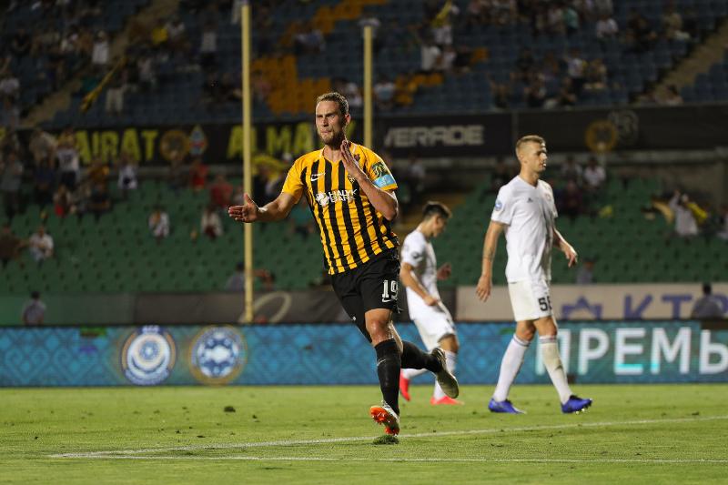 «قايساردىڭ» قارقىنى كۇشتى