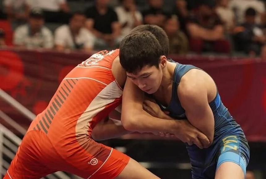 «كلاسسيكتەر» جۇلدەلى بولدى