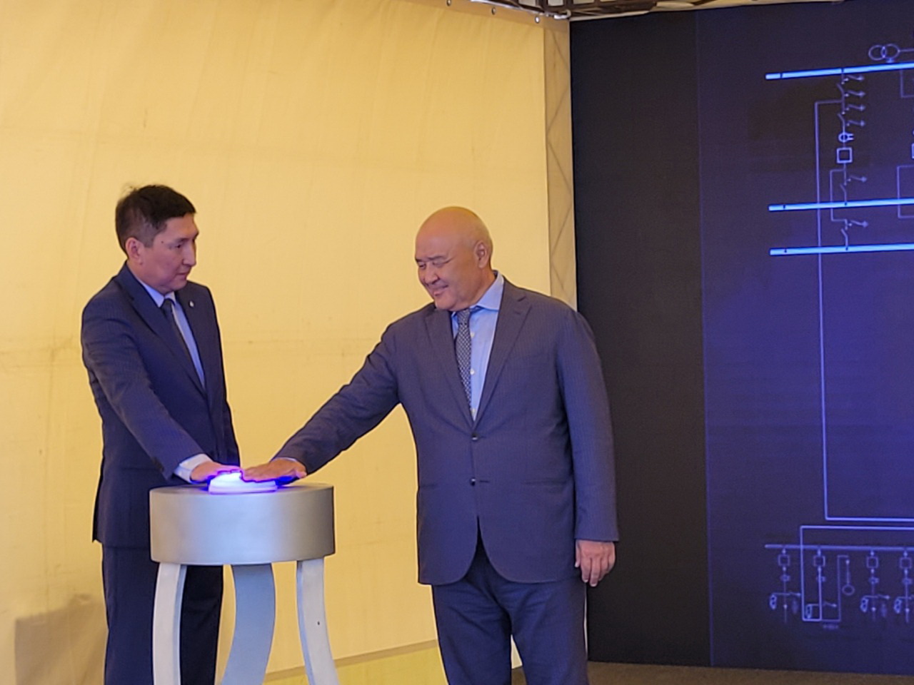 تۇركىستان ءوڭىرى جارقىراي تۇسپەك