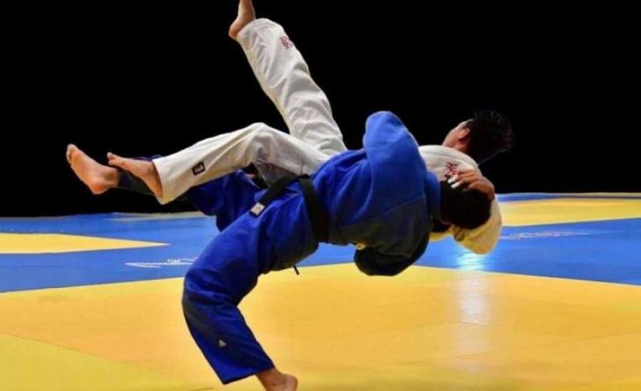 كىمدەرگە سەنىم ارتامىز؟