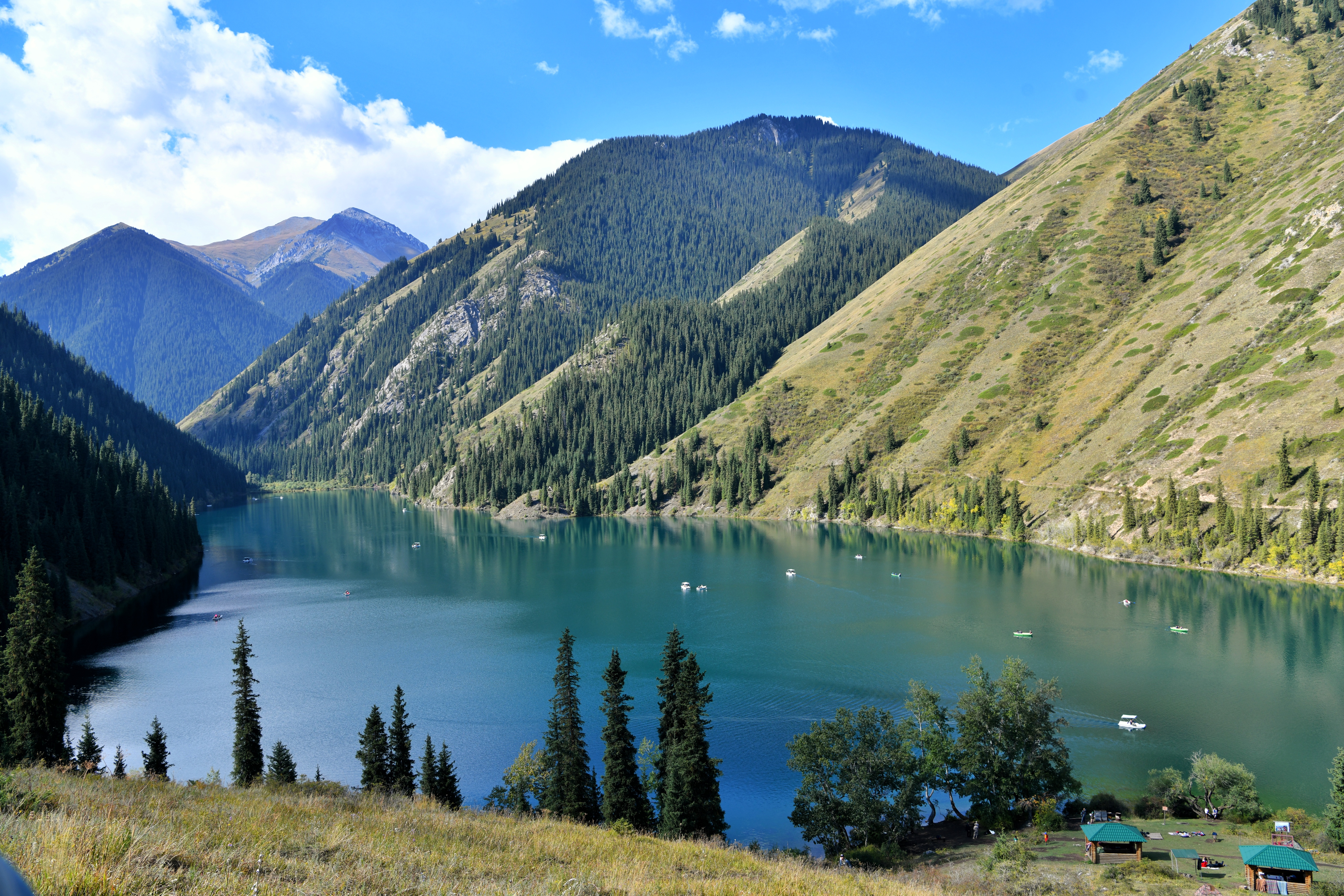 كولسايعا كەل, كەرەمەتتى كوزبەن كور