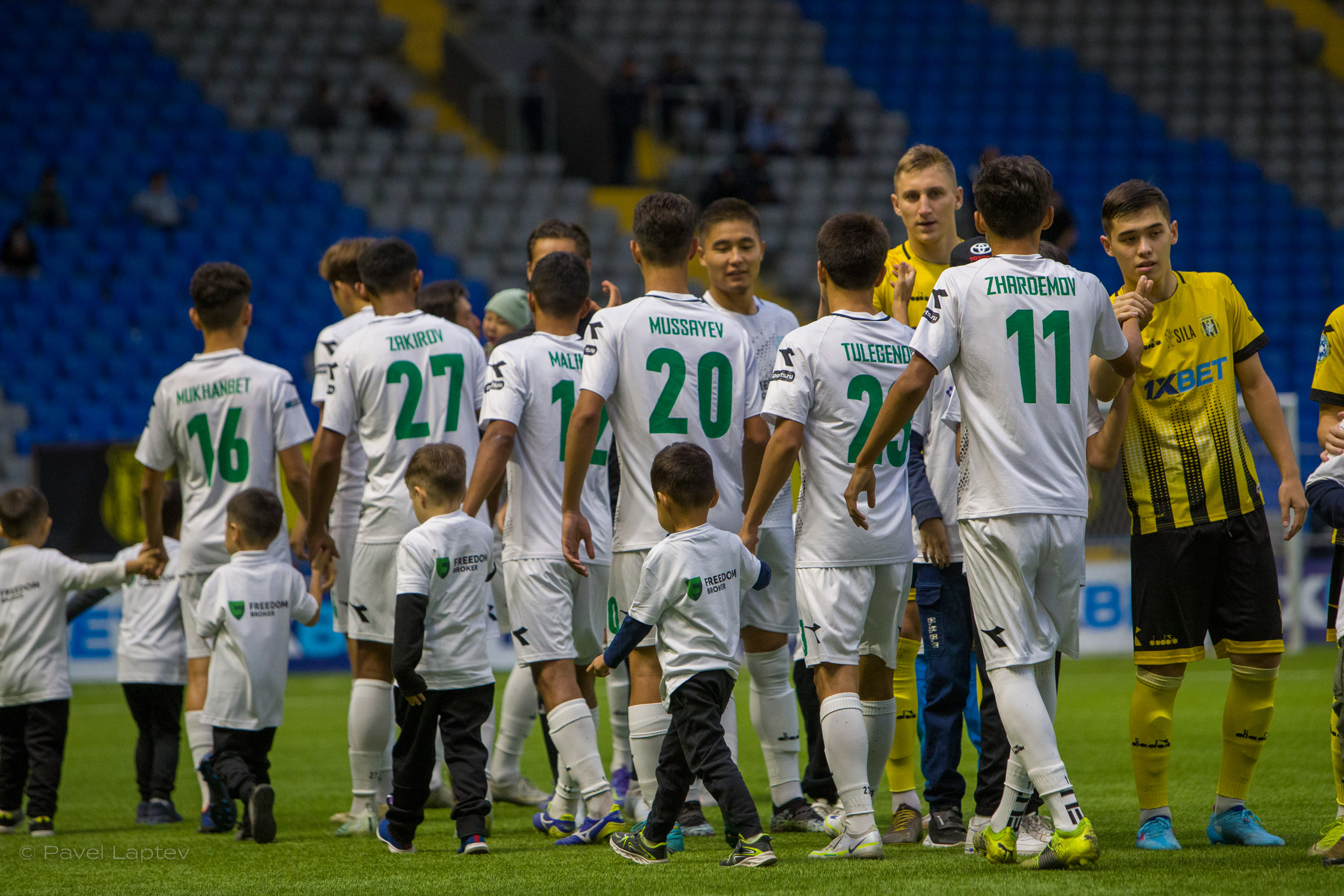 «Super bol»-دان سۋىرىلىپ شىقتى دارا