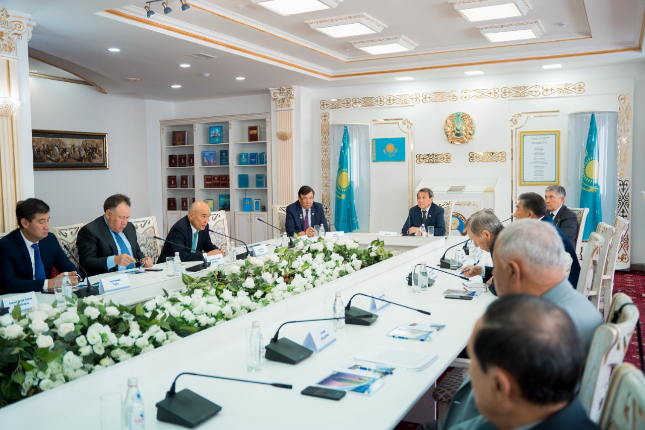 «قارا التىن» ءوندىرىسىنىڭ قاراشاڭىراعى