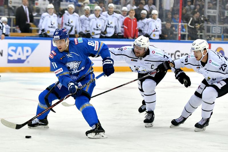 «تراكتورعا» ەسە جىبەردى