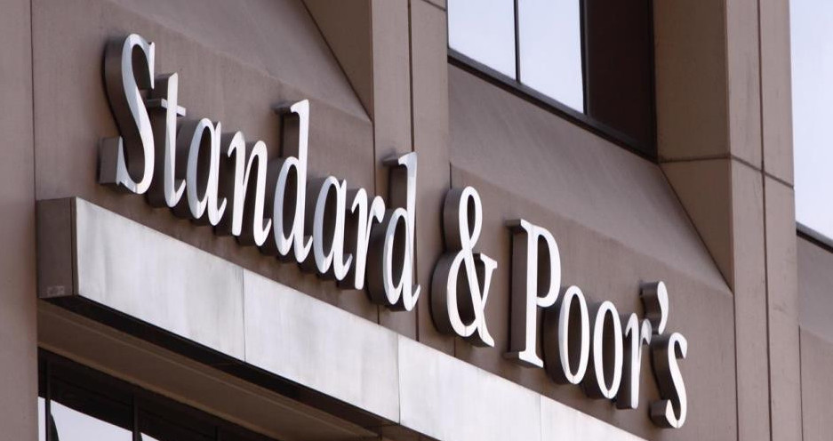 S&P: كىرىسكە كەدەرگى كوپ