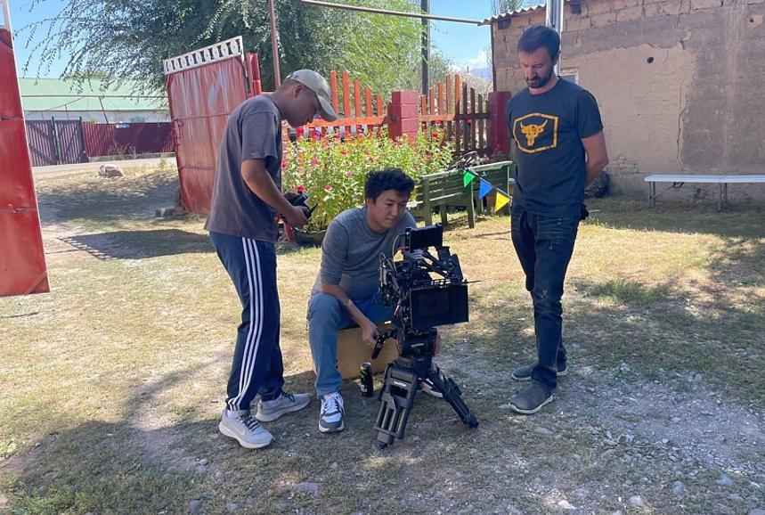 جاڭا فيلم ءتۇسىرىلىمى اياقتالدى