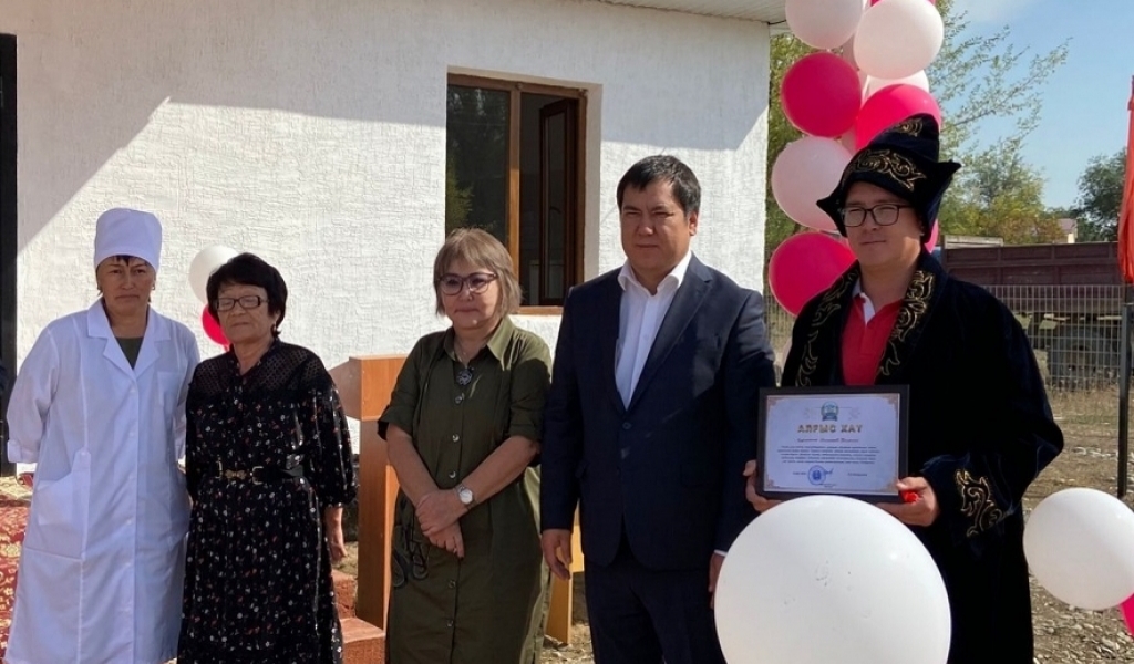 اۋىلعا مەديتسينالىق پۋنكت سالىپ بەردى