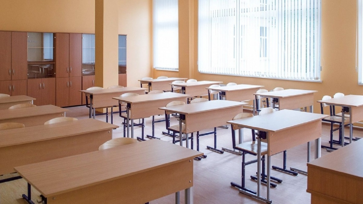 قاراشەڭگەلگە مەكتەپ سالىپ بەردى