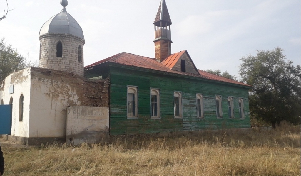 قاپال مەشىتى قالپىنا كەلمەك