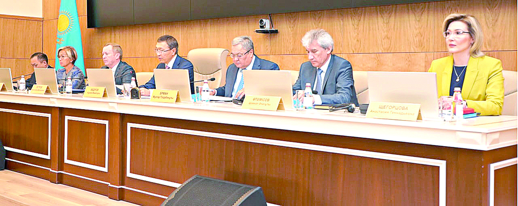 ۇمىتكەرلەردى تىركەۋ باستالدى­