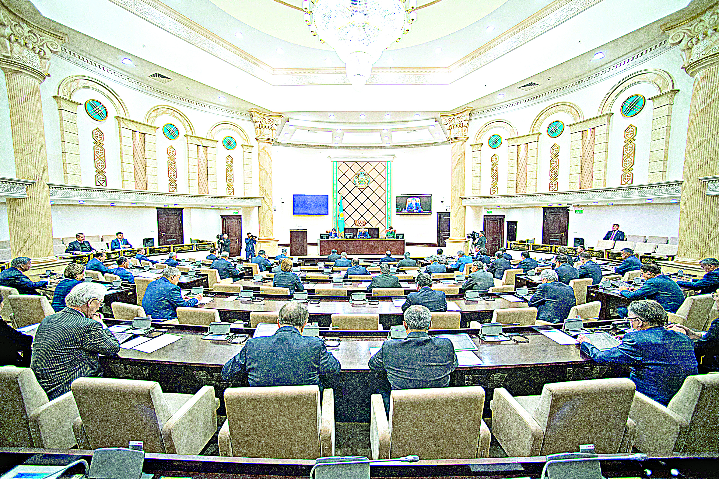 ەڭبەك شارتتارىنىڭ تالاپتارى جاقسارتىلادى