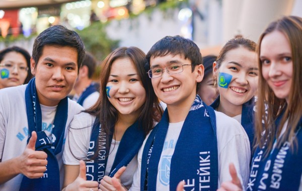 جاستاردى دەمەيتىن باستاما