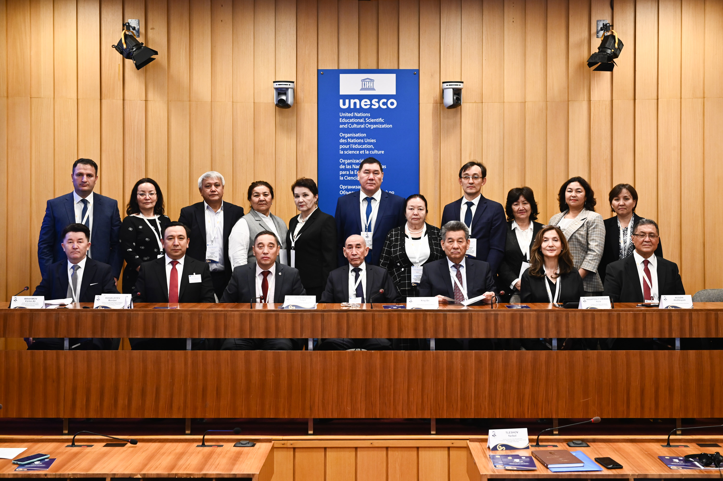 سۋرەتتەردى تۇسىرگەن ارتۋر لەبەدەۆ