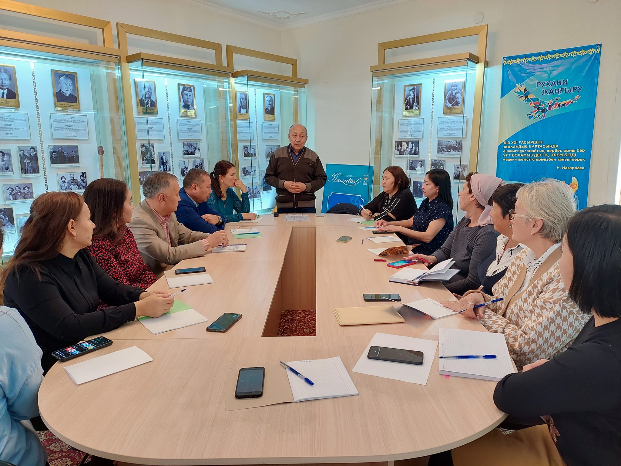 توتە جازۋدى ۇيرەنىپ ءجۇر