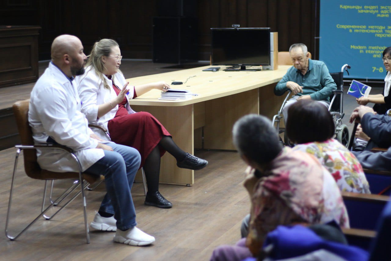 پاركينسون دەرتىنە داۋا مەكتەپ