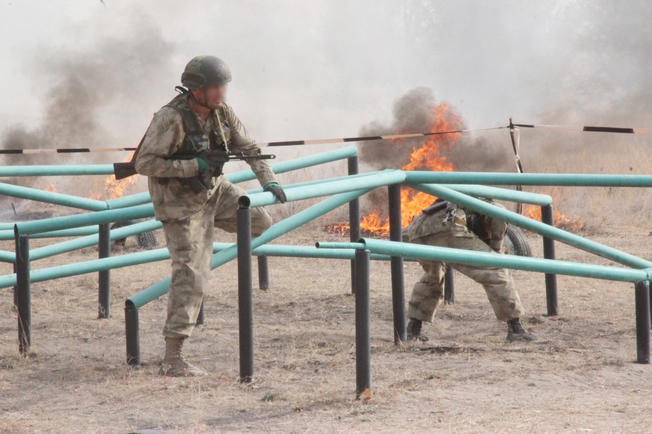 كۇرەڭ بەرەت كيگەندەر شەبەرلىگى