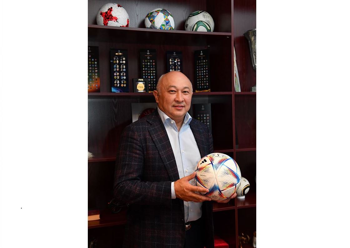 ادىلەت بارمەنقۇلوۆ: وتاندىق فۋتبولعا اۋقىمدى رەفورما كەرەك