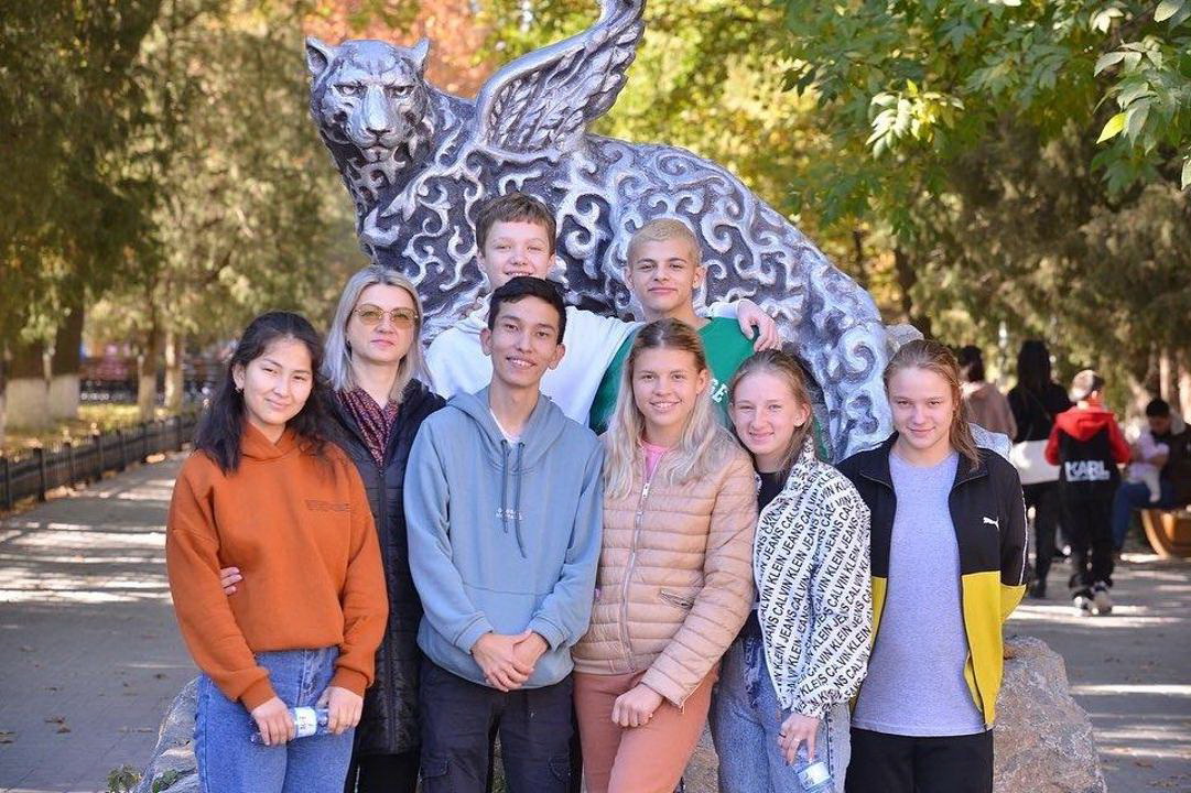 شىعارماشىلىقتىڭ اق جەلكەنى