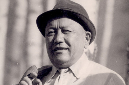 ساپار بايجانوۆتىڭ پۋبليتسيستيكاسى جايلى كىتاپ جارىق كوردى