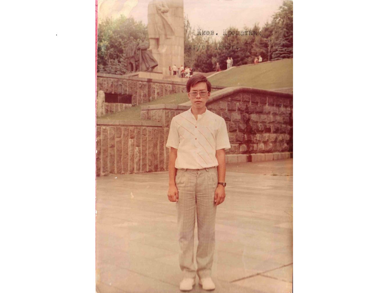 ول دۇربەلەڭ عۇمىر كەشتى