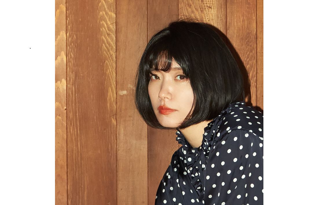 ميەكو كاۆاكامي: رومان جازۋ – وت پەن سۋ كەشۋ