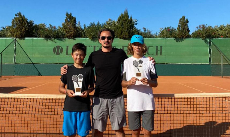 جاس تەننيسشىلەردىڭ جەتىستىگى