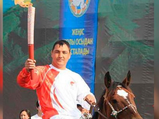 داڭقتى بوكسشى مۇحتارحان ءوز تاڭداۋىن جاسادى