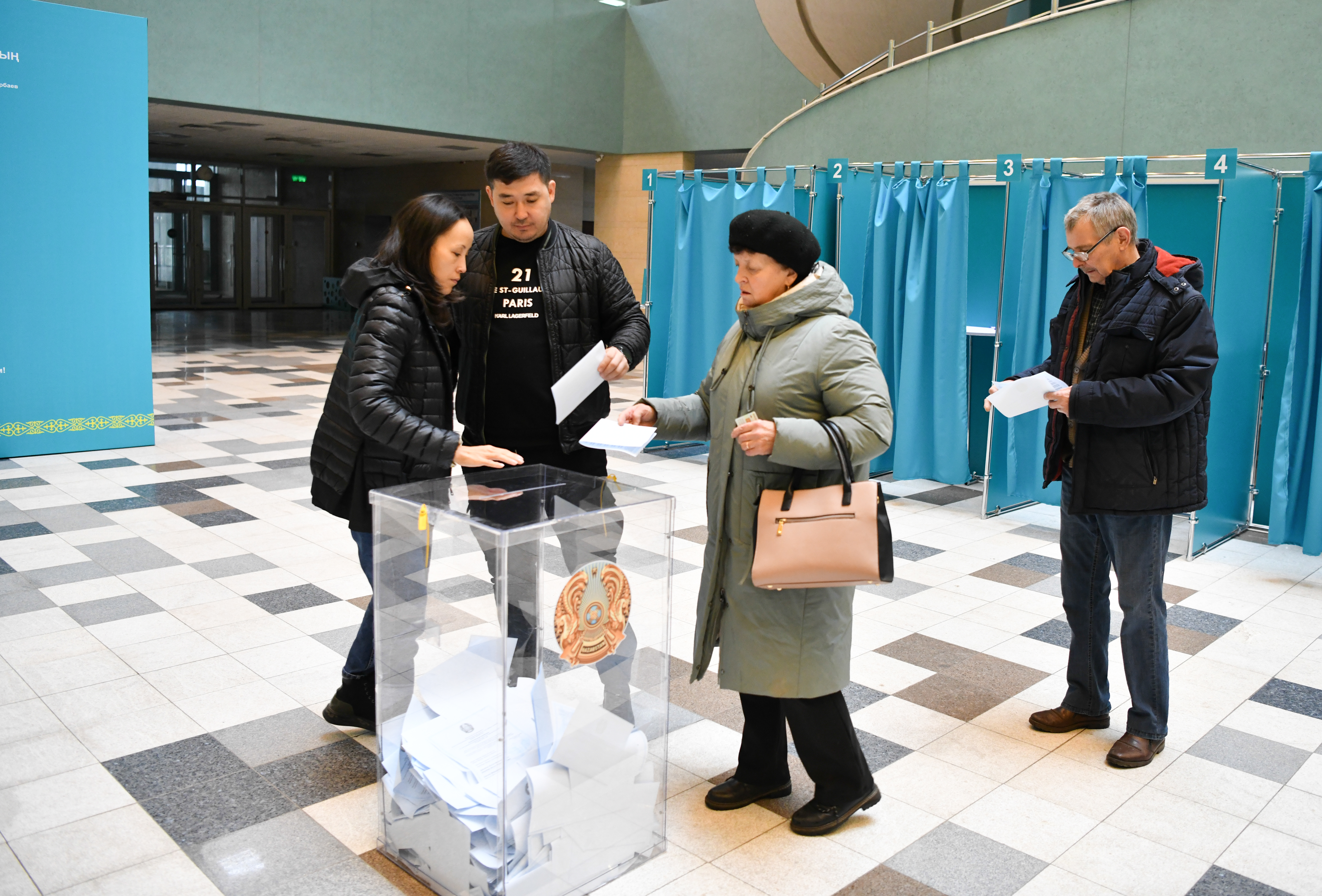 ساياسي ومىردەگى سالماقتى وقيعا