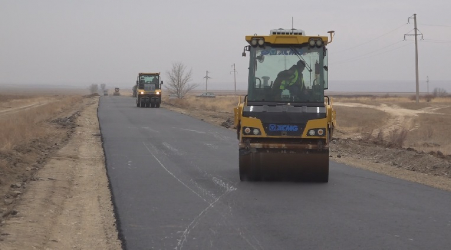 3,4 ملن توننا اسفالت توسەلدى