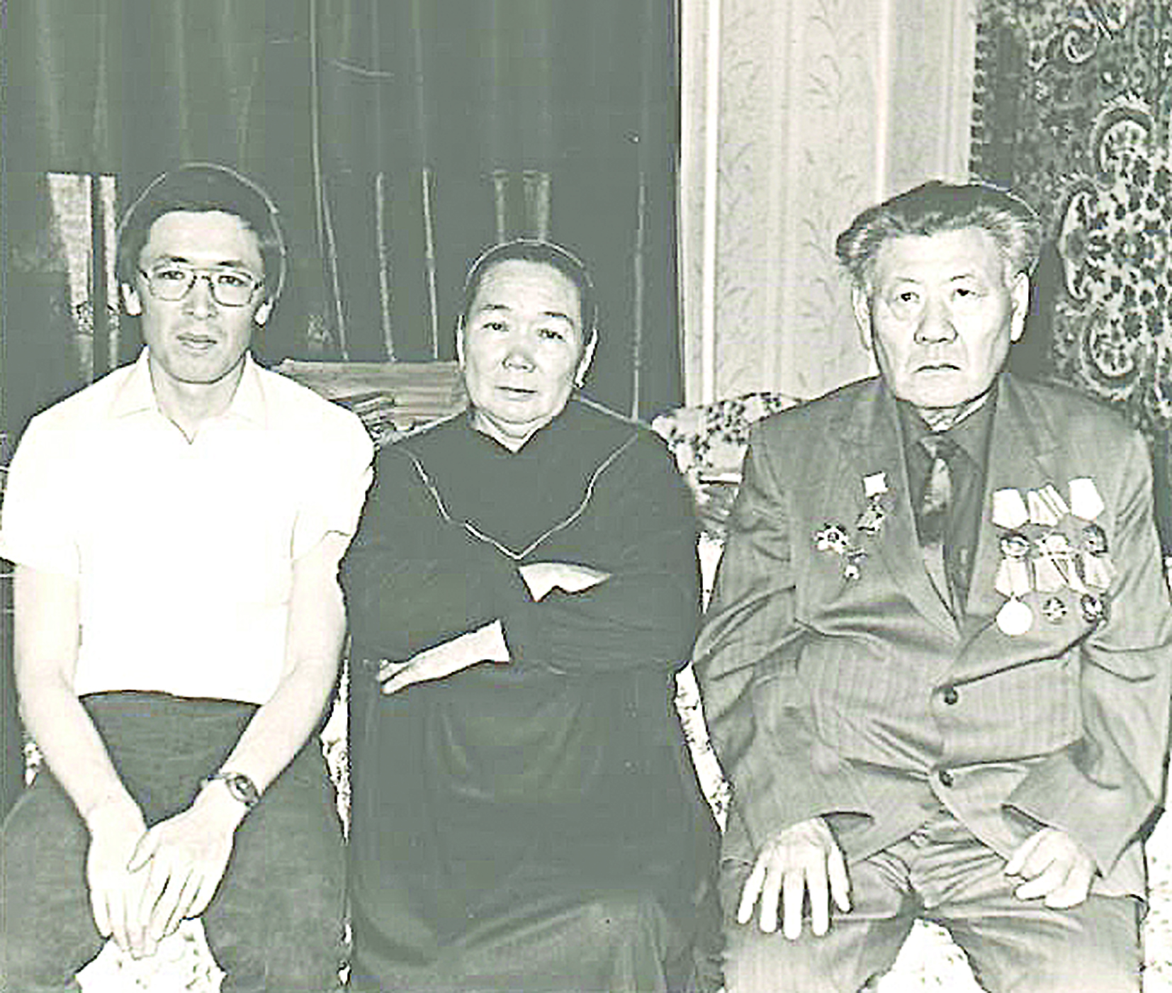 قاسىم ماۋلەنوۆ: Cىربايدىڭ  ۇلى ەكەنىمدى ماقتان ەتەمىن