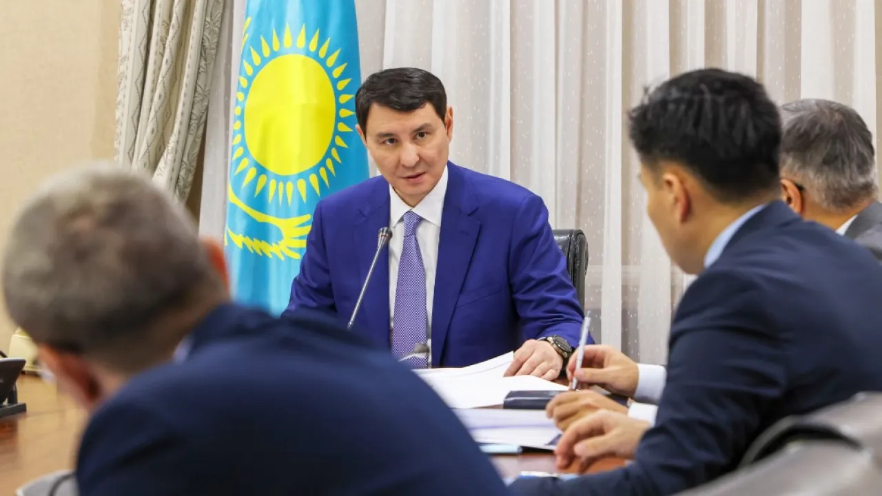 ۇلتتىق جوبالارعا قاتىستى جيىن