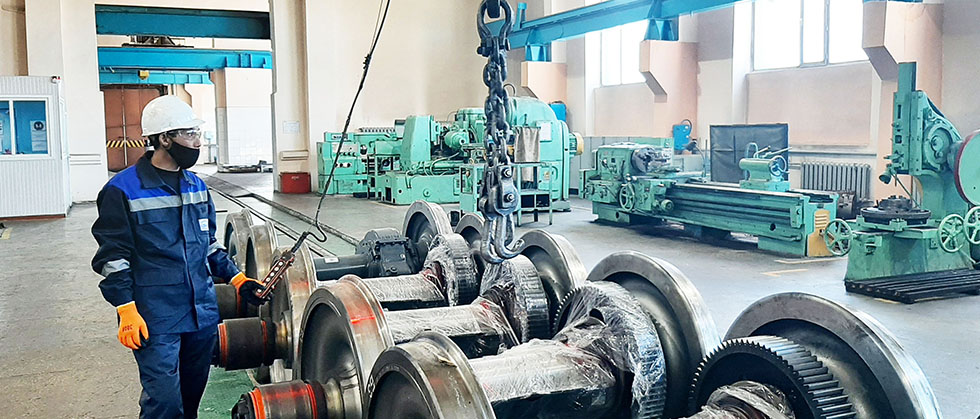 دەپوداعى داۋ: جۇمىسشىلار تالابى