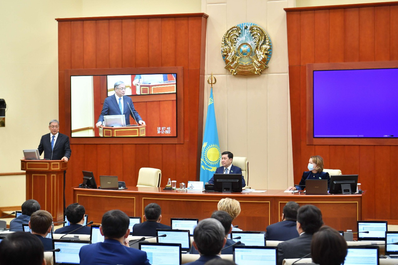 كونستيتۋتسيالىق سوت مۇشەلەرى بەكىتىلدى