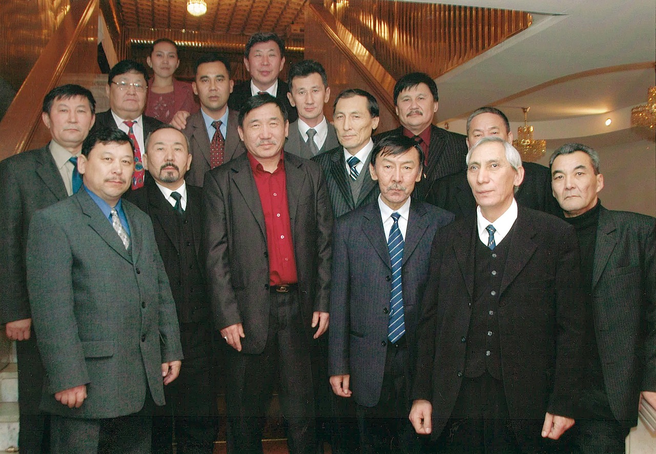 پەردەسىز كوڭىل