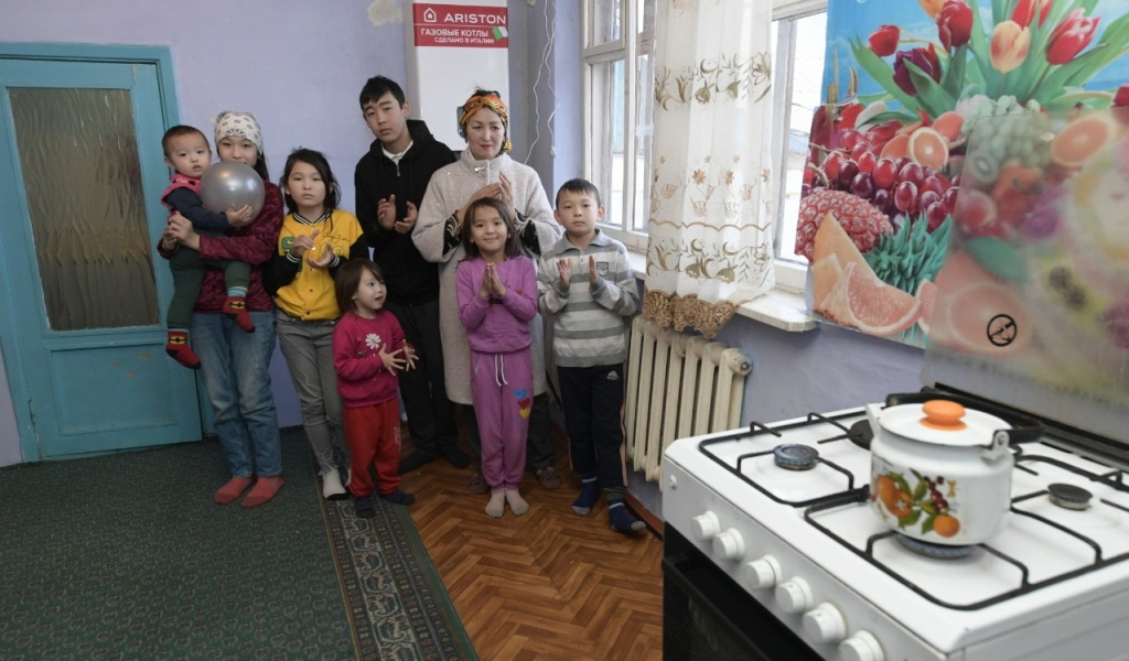 كوگىلدىر وتىنعا تەگىن قوسىلدى