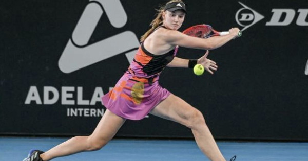 تەننيس: فينالدا ۇتىلدى