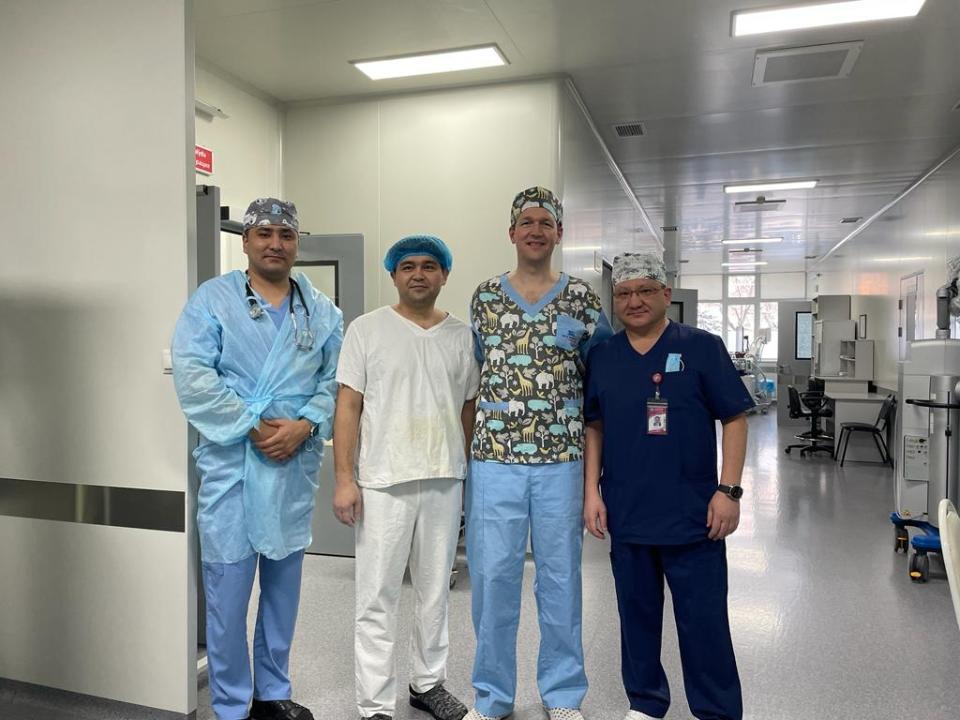 گەرمانيالىق دارىگەردىڭ  ءساتتى وپەراتسياسى