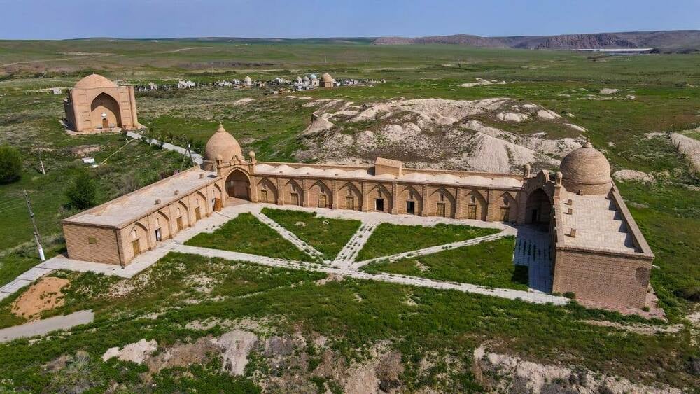 سوزاق – قازاقتىڭ العاشقى استاناسى