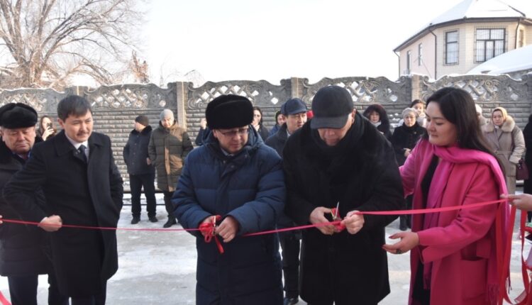 بەرەكەلى ستۋدەنتتەر ءۇيى