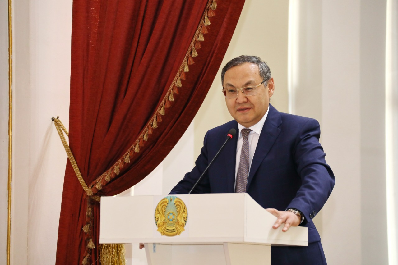 قازاقستاندا جەمقورلىققا قارسى ۋنيۆەرسيتەت باعدارلاماسى قابىلدانادى