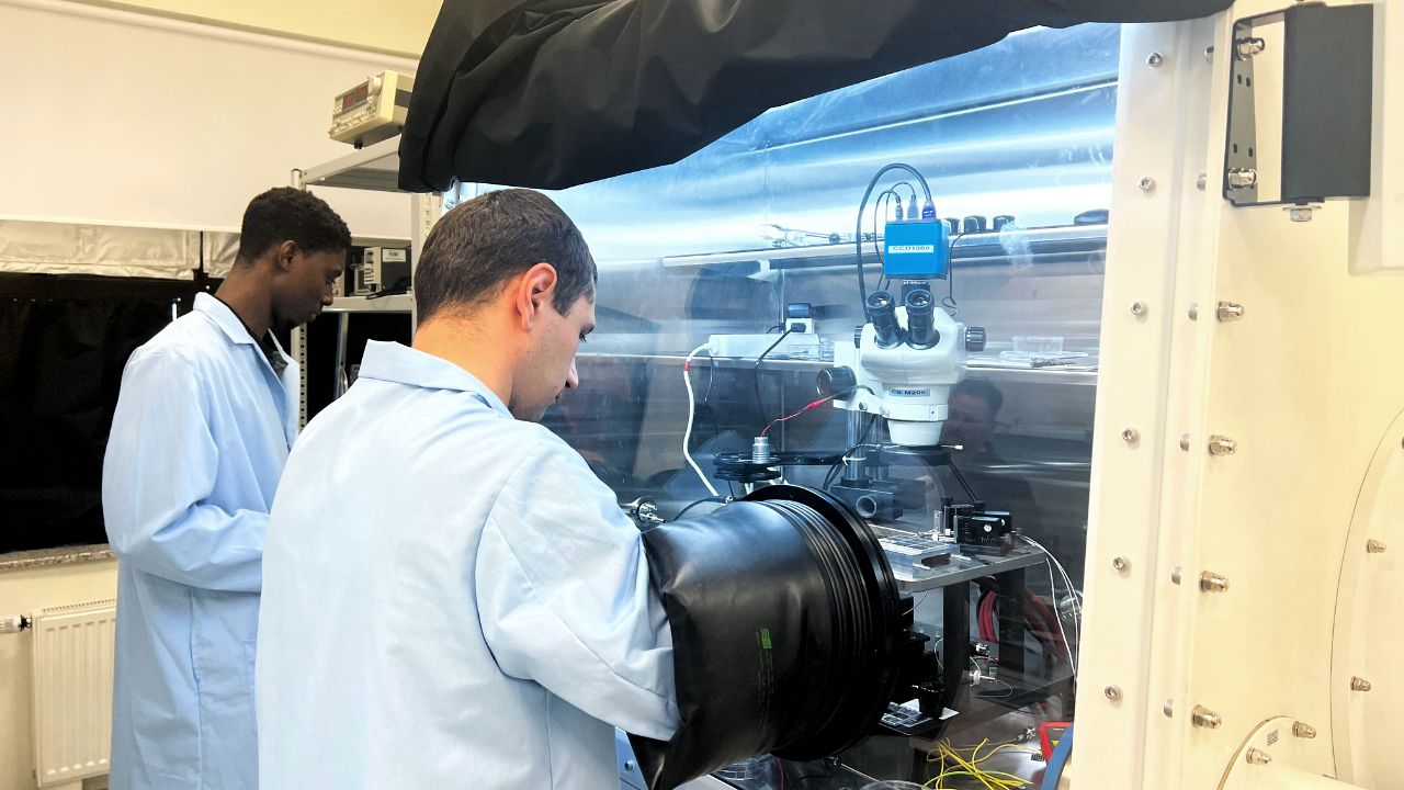 رادياتسياعا ءتوزىمدى فوتوديود