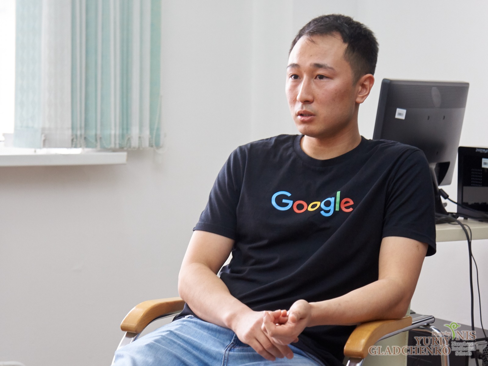 Google-ءدى مويىنداتقان