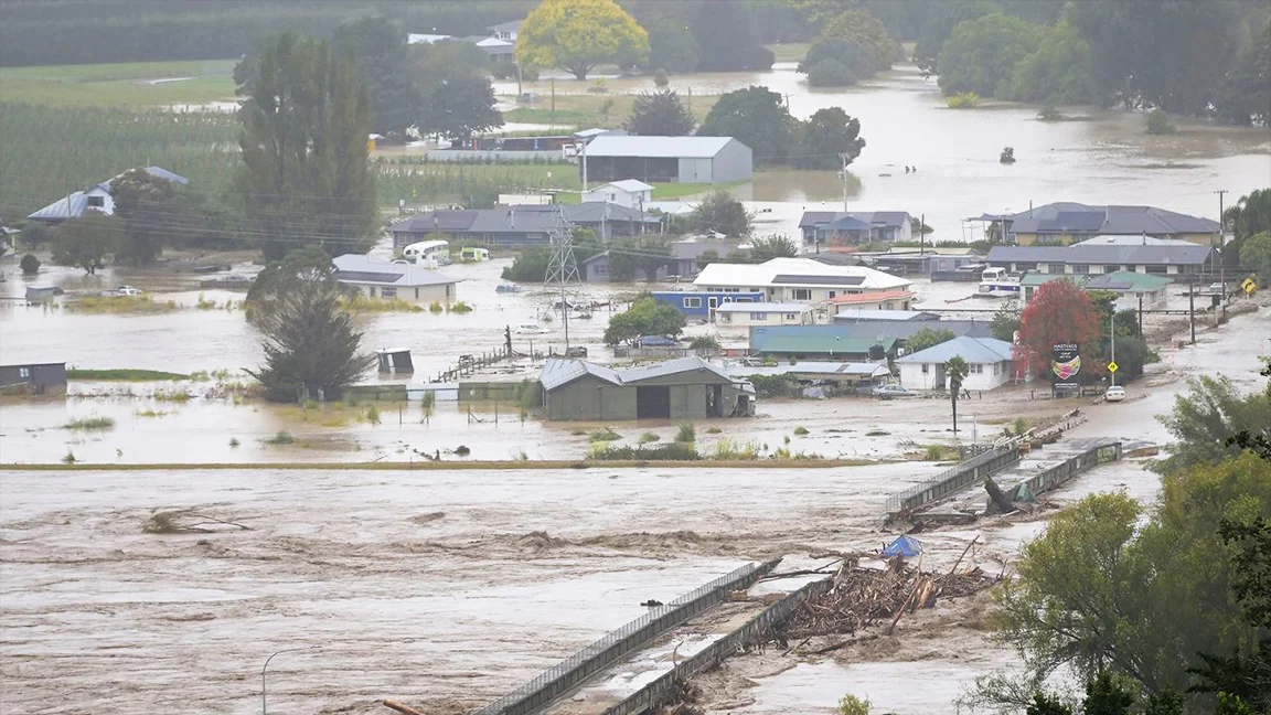 جاڭا زەلانديادا توتەنشە جاعداي جاريالاندى