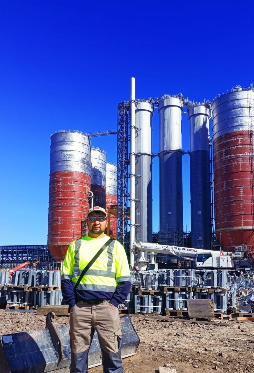 ايمۇراتتىڭ ۋرۋگۆايداعى جىلدارى