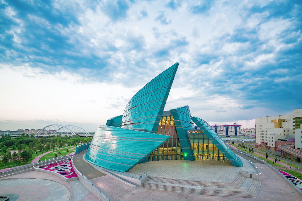 قازاقكونتسەرت: جوسپار مەن جوبا