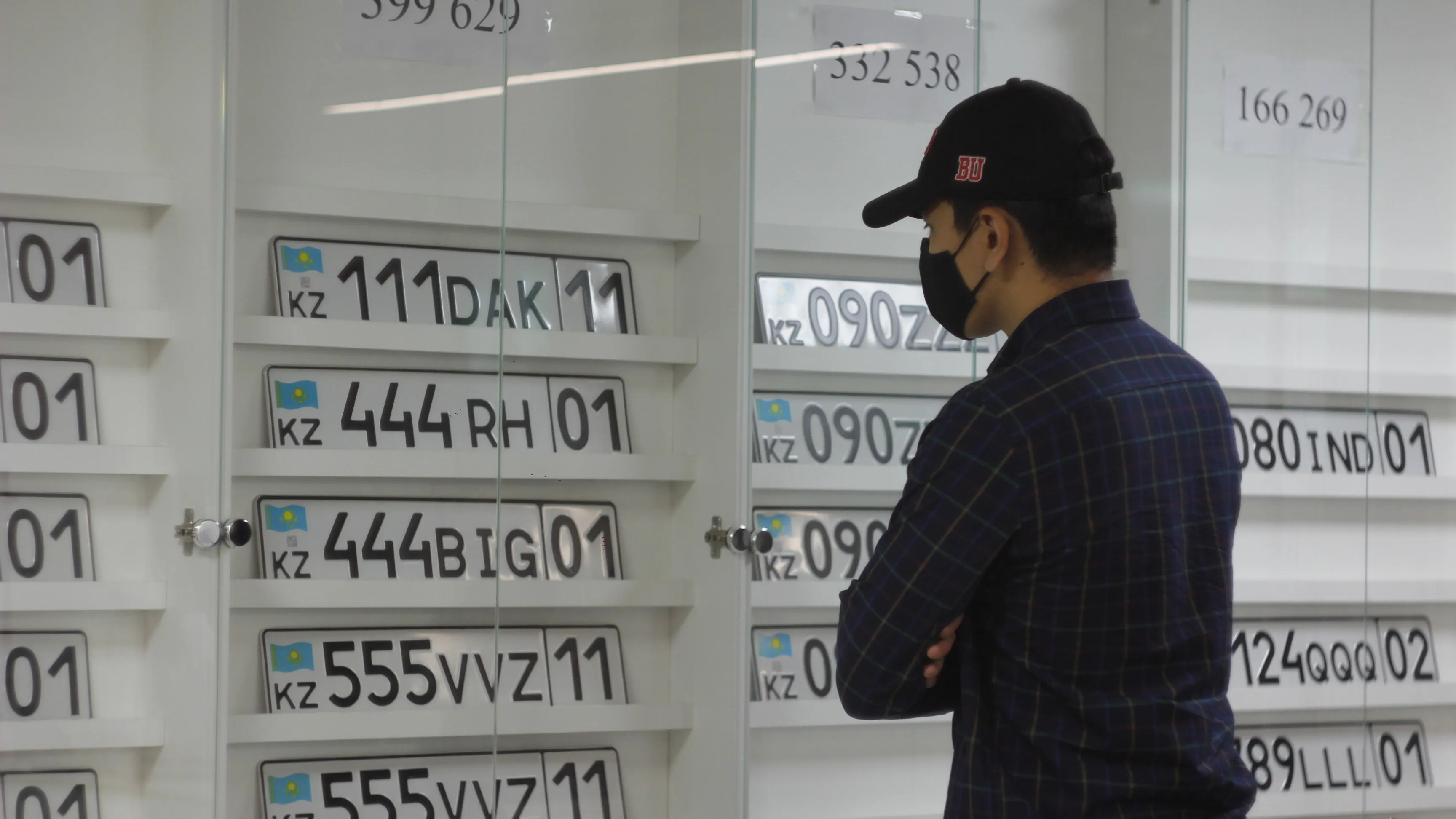 قازاقستاندىقتار كولىكتەرىنە ءساندى ءنومىر الۋ ءۇشىن 6 ملرد تەڭگە جۇمساعان